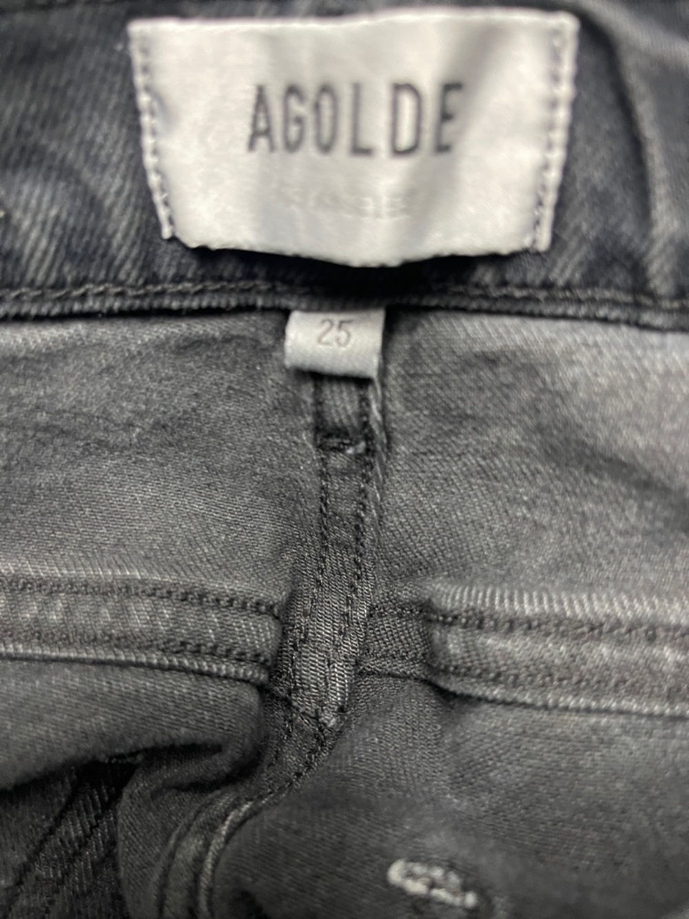 Agolde Toni raw hem washed black jeans 25 - Picture 3 of 8